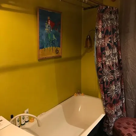 Cozy For Up To 3 Travellers, With Kitchen And Bath Riga
